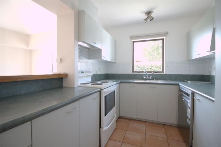 Photo of property in 96 Sandspit Road, Waiuku, 2123