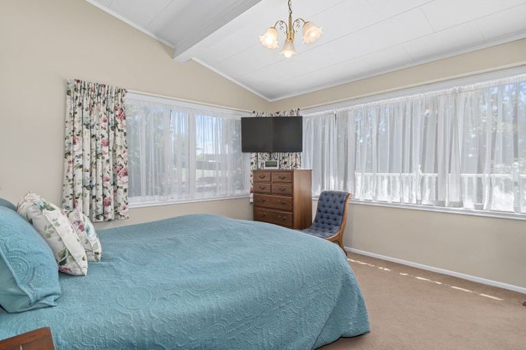 Photo of property in 47 Waikite Road, Welcome Bay, Tauranga, 3112