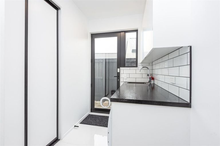 Photo of property in 5 Evelyn Crescent, Marshland, Christchurch, 8083