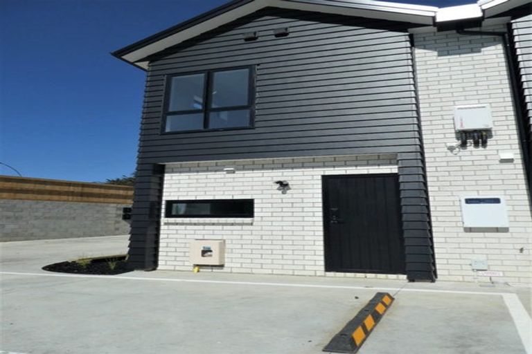 Photo of property in 1/14 Ruakiwi Road, Hamilton Lake, Hamilton, 3204