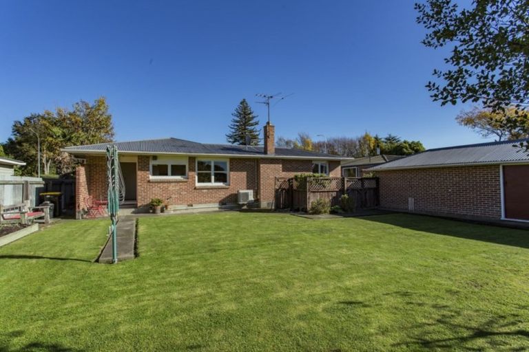 Photo of property in 212 West Belt, Rangiora, 7400