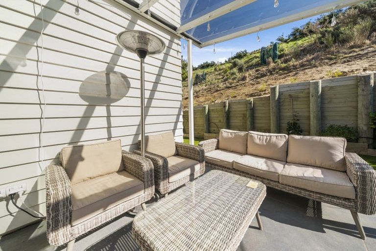 Photo of property in 29 Bickerton Rise, Churton Park, Wellington, 6037