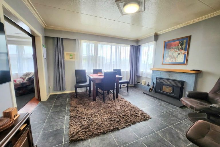 Photo of property in 71 Stuart Street, Holmes Hill, Oamaru, 9401