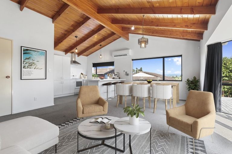 Photo of property in 4/3 Henry Street, Avondale, Auckland, 1026