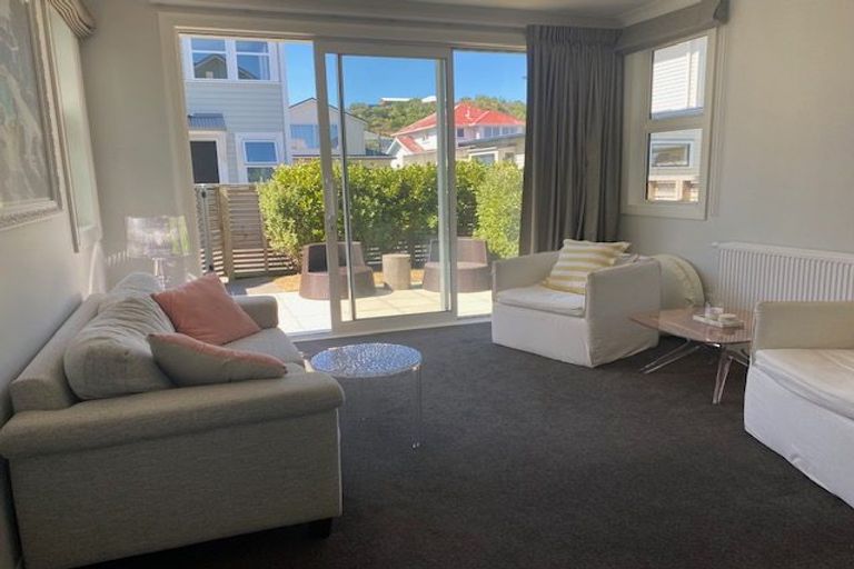 Photo of property in 20c Reef Street, Island Bay, Wellington, 6023