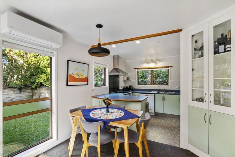 Photo of property in 2/47 Stredwick Drive, Torbay, Auckland, 0630