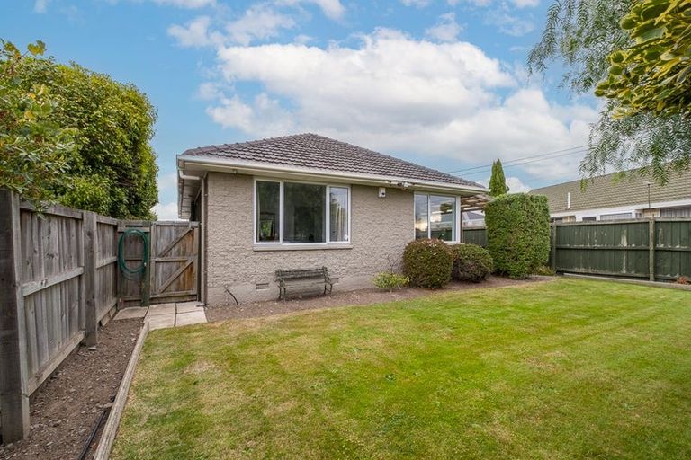 Photo of property in 1/67 Checketts Avenue, Halswell, Christchurch, 8025