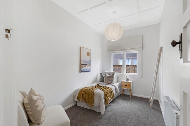 Photo of property in 11 Rosalie Terrace, Kelvin Grove, Palmerston North, 4414