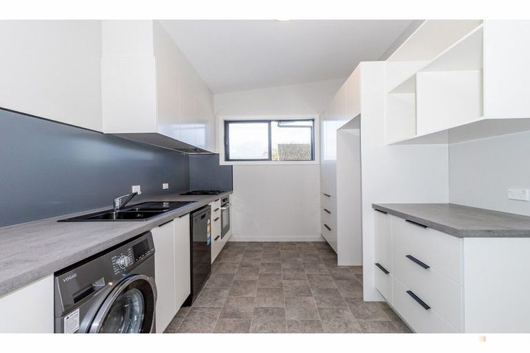 Photo of property in 8a Holmes Street, Waimate, 7924