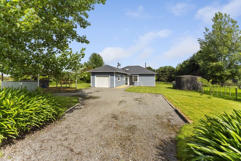Photo of property in 1926 Makino Road, Halcombe, Feilding, 4779
