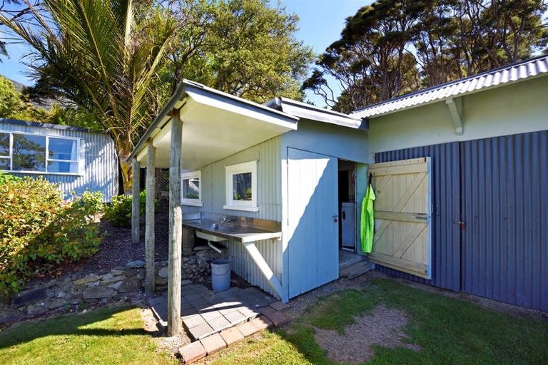 Photo of property in 28 Old Mill Road, Okiwi Bay, French Pass, 7193