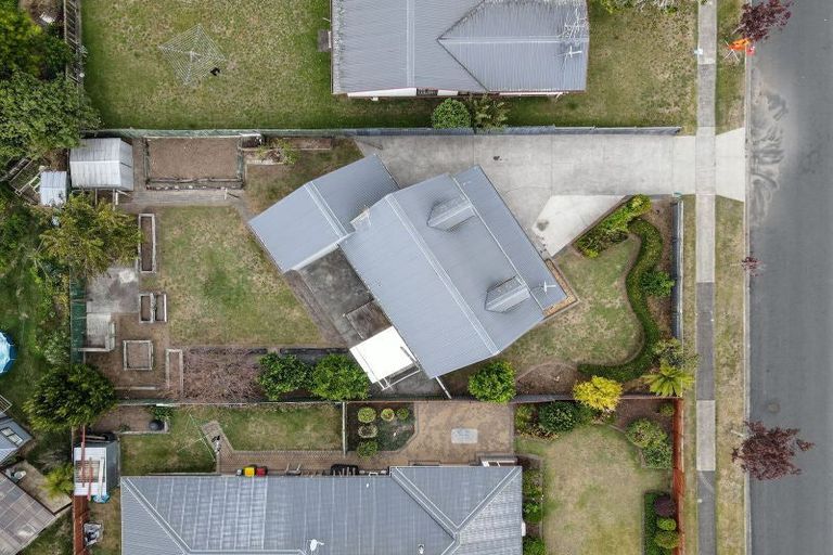 Photo of property in 60 Radiata Street, Fairview Downs, Hamilton, 3214