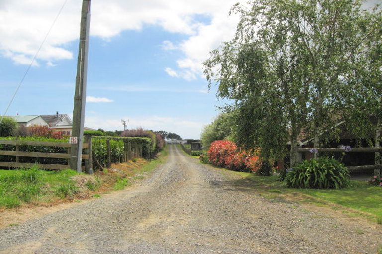 Photo of property in 92b Bycroft Road, Karaka, Drury, 2578