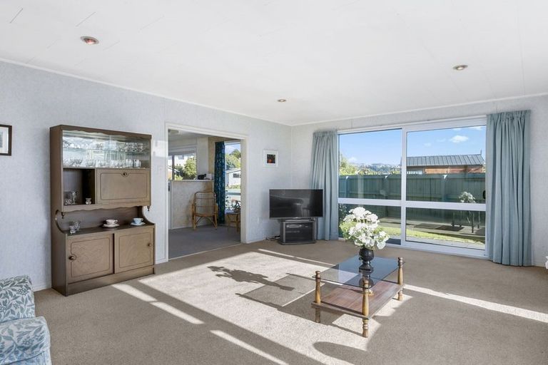 Photo of property in 99a Easther Crescent, Kew, Dunedin, 9012