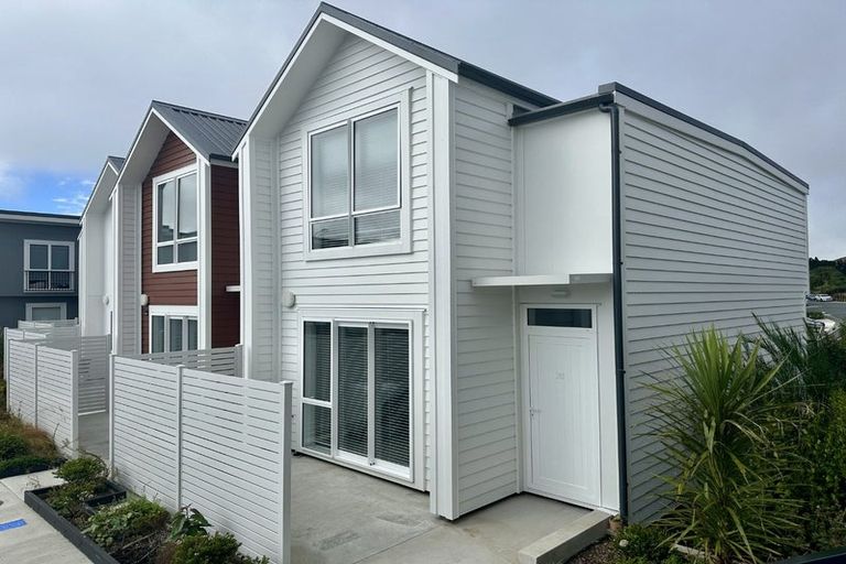 Photo of property in 26/30 Adventure Drive, Whitby, Porirua, 5024