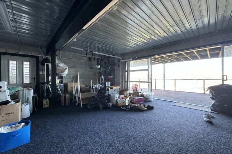 Photo of property in 165 Townsend Road, Miramar, Wellington, 6022