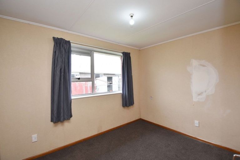 Photo of property in 52 Dunbeath Crescent, Kew, Invercargill, 9812