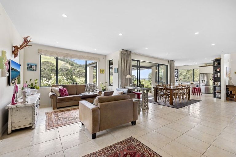 Photo of property in 92b Clevedon-takanini Road, Clevedon, Papakura, 2582