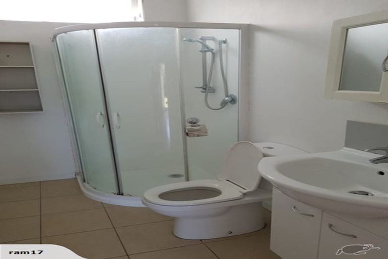 Photo of property in 18 Mudie Street, Alicetown, Lower Hutt, 5010