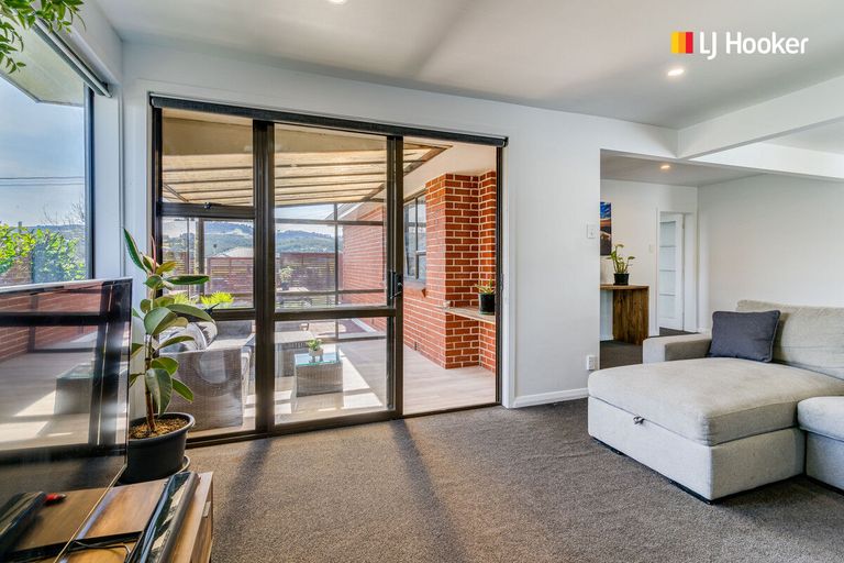 Photo of property in 26 Tomkins Street, Green Island, Dunedin, 9018