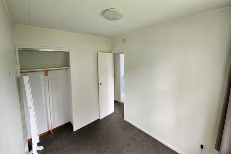 Photo of property in 62a Captain Scott Road, Glen Eden, Auckland, 0602