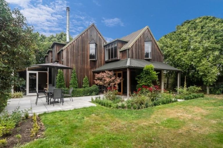 Photo of property in 14 Tripp Place, Ilam, Christchurch, 8041