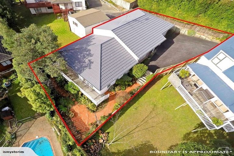 Photo of property in 2/148 Oaktree Avenue, Browns Bay, Auckland, 0630