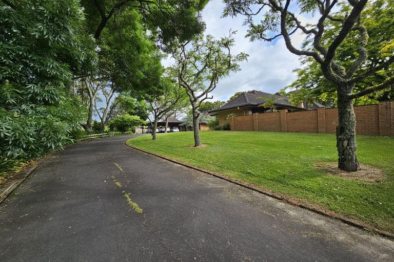 Photo of property in 18 Kaipara Road, Papakura, 2582