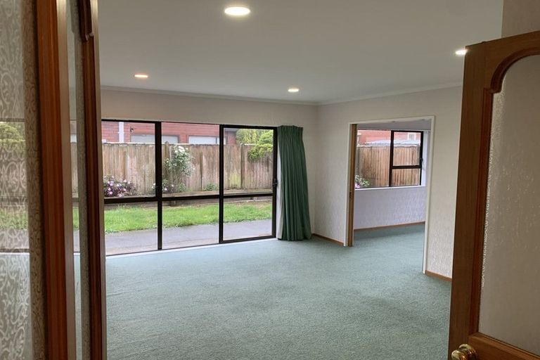 Photo of property in 63 Waiwhetu Road, Waterloo, Lower Hutt, 5011