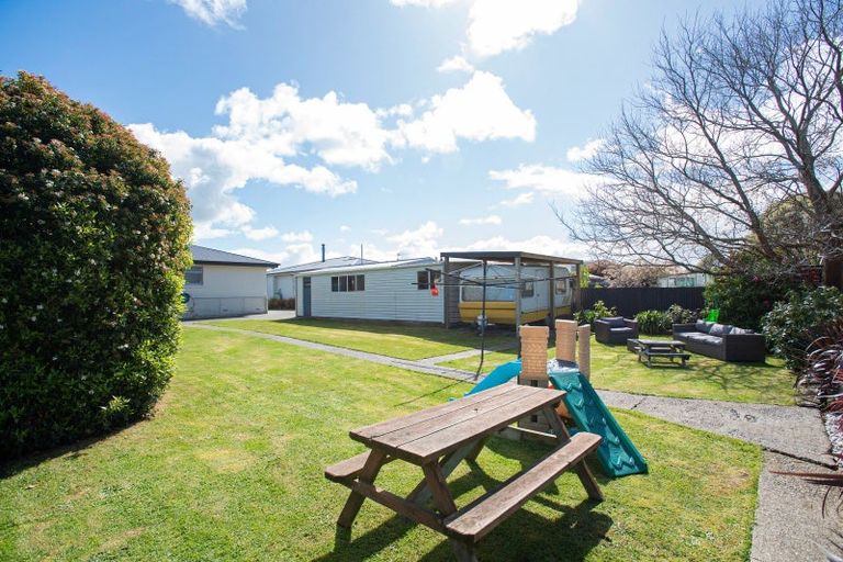 Photo of property in 17 Lune Street, Hawthorndale, Invercargill, 9810