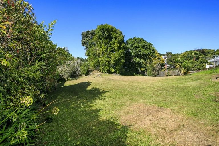 Photo of property in 23 Japonica Drive, Beach Haven, Auckland, 0626