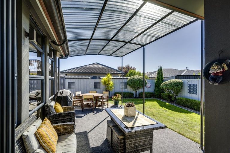 Photo of property in 17 Bourke Place, Havelock North, 4130
