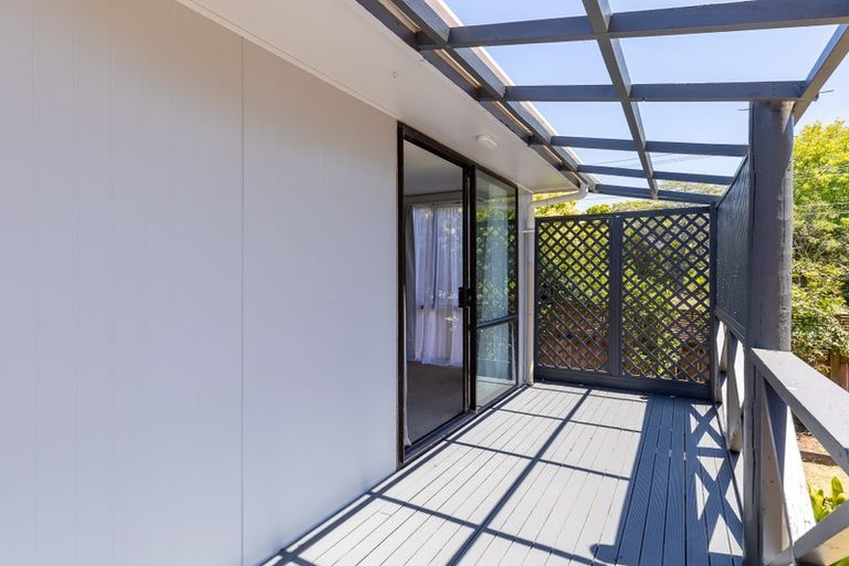 Photo of property in 348 Glengarry Road, Glen Eden, Auckland, 0602