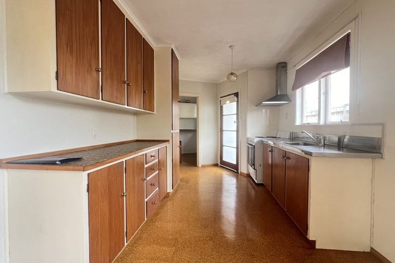 Photo of property in 36 Seine Road, Forrest Hill, Auckland, 0620