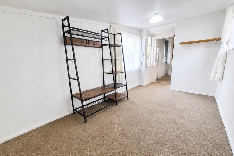Photo of property in 18 Hillary Crescent, Upper Riccarton, Christchurch, 8041