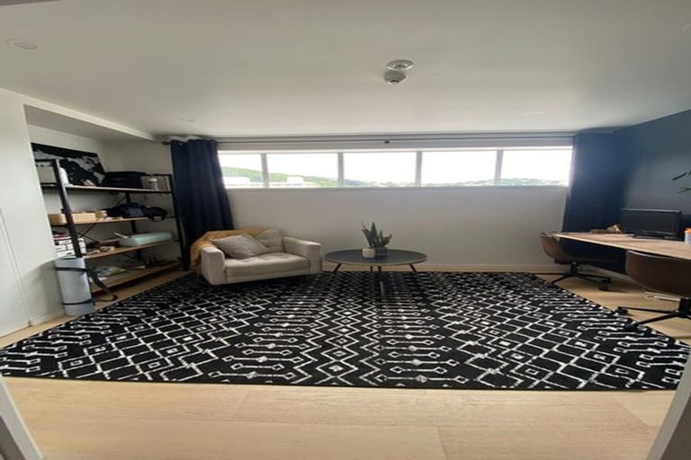 Photo of property in Quantum On Thorndon Quay, 7/163a Thorndon Quay, Pipitea, Wellington, 6011