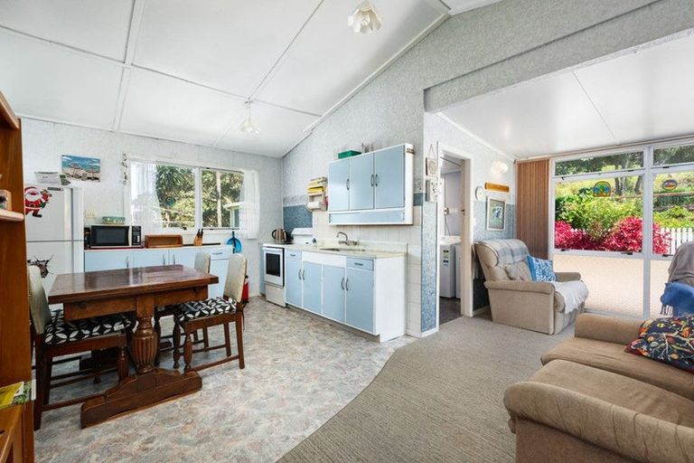 Photo of property in 1 Pacific Road, Waihi Beach, 3611