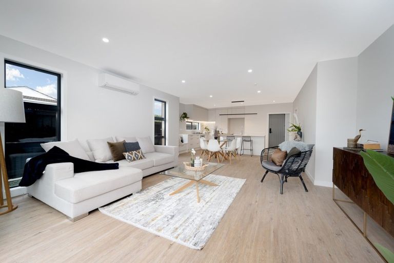 Photo of property in 8 Clovelly Road, Bucklands Beach, Auckland, 2012