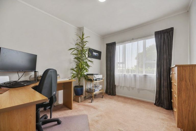 Photo of property in 118a Wellington Street, Pukekohe, 2120