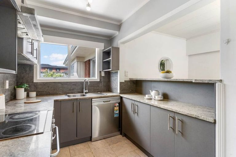 Photo of property in 64 Parker Avenue, Levin, 5510