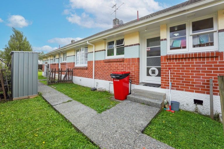 Photo of property in 11 Stephen Street, Trentham, Upper Hutt, 5018