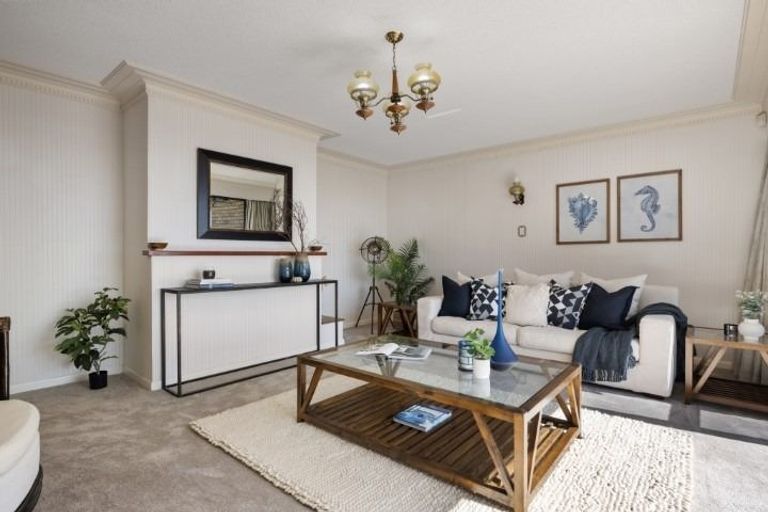 Photo of property in 21 Tirinui Crest Road, Otumoetai, Tauranga, 3110
