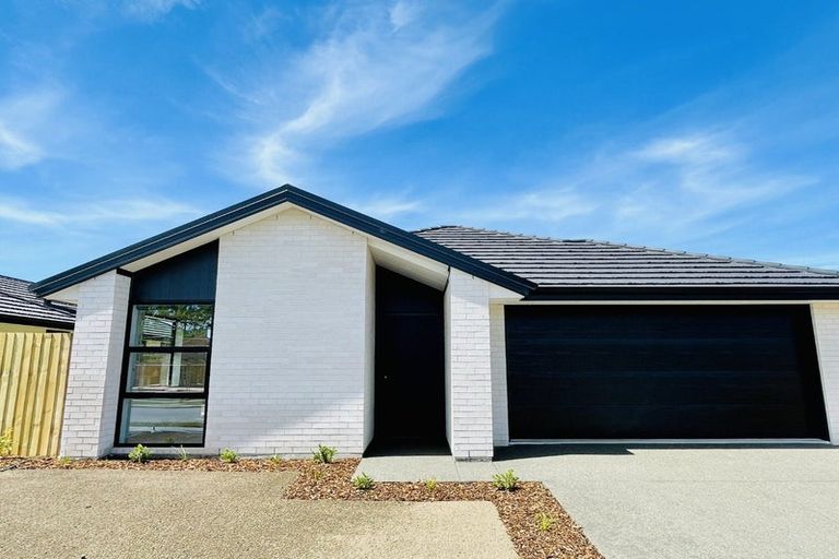 Photo of property in 27 Pitcaithly Street, Halswell, Christchurch, 8025