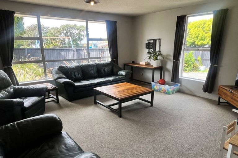 Photo of property in 8 Cardinal Drive, Hillmorton, Christchurch, 8025