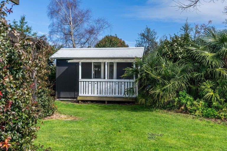 Photo of property in 31 Cowley Drive, Leamington, Cambridge, 3432