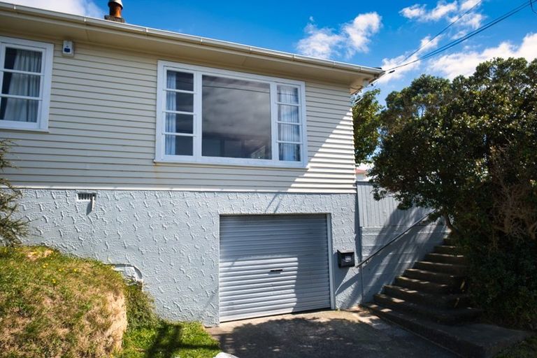 Photo of property in 22 Tarawera Road, Johnsonville, Wellington, 6037