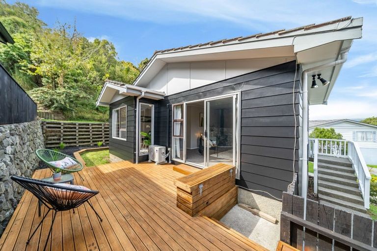 Photo of property in 9 Venus Place, Whitby, Porirua, 5024