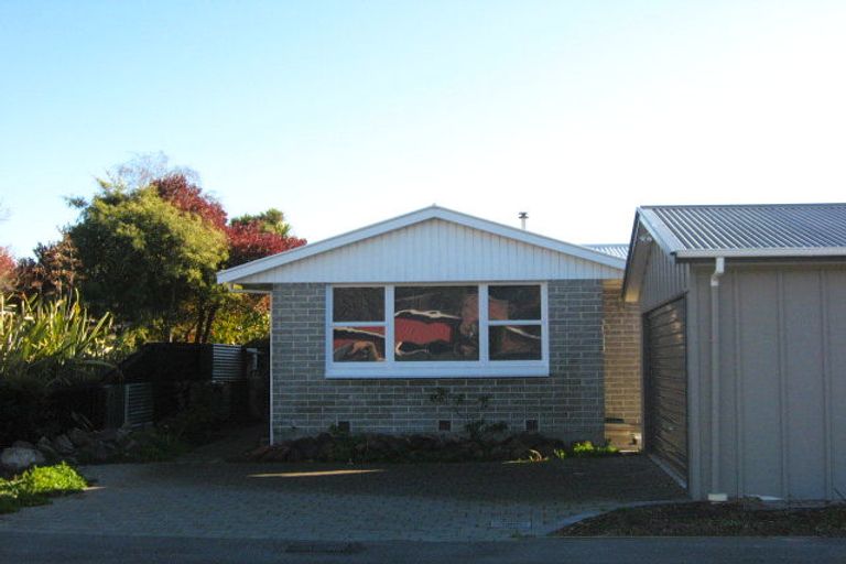 Photo of property in 26 Waiau Street, Cracroft, Christchurch, 8025