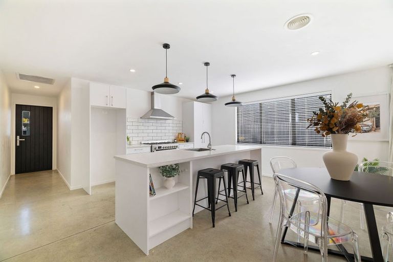 Photo of property in 51a-b Peterley Road, Lower Shotover, Queenstown, 9304