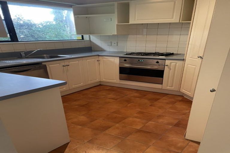 Photo of property in 23 Holmwood Road, Merivale, Christchurch, 8014